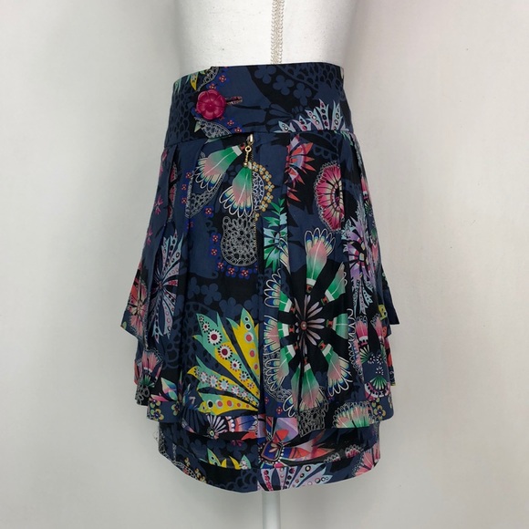 SOLD NWOT Leifsdottir Floral Layered Mini Skirt - Picture 2 of 6